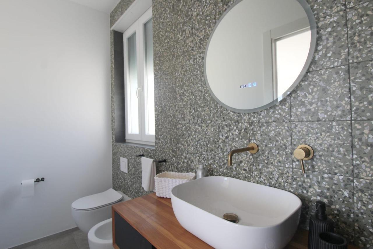 Casa Lindos Villa Ostuni Bagian luar foto